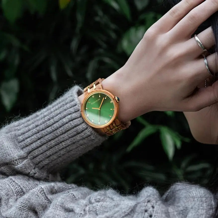 BOBO BIRD Women's Watches Wooden Watch, Simple and Casual Lady Wristwatch Quartz Movement with Gift Box